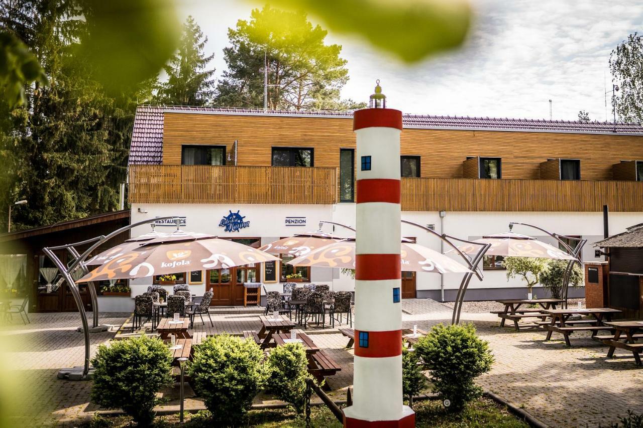 Penzion Labska Marina Poděbrady Exterior foto